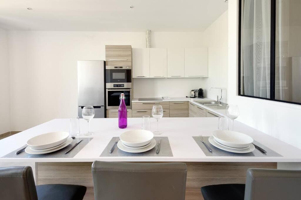 La Ciotat - Magnifique Appartement Climatise Sur Le Port Kültér fotó