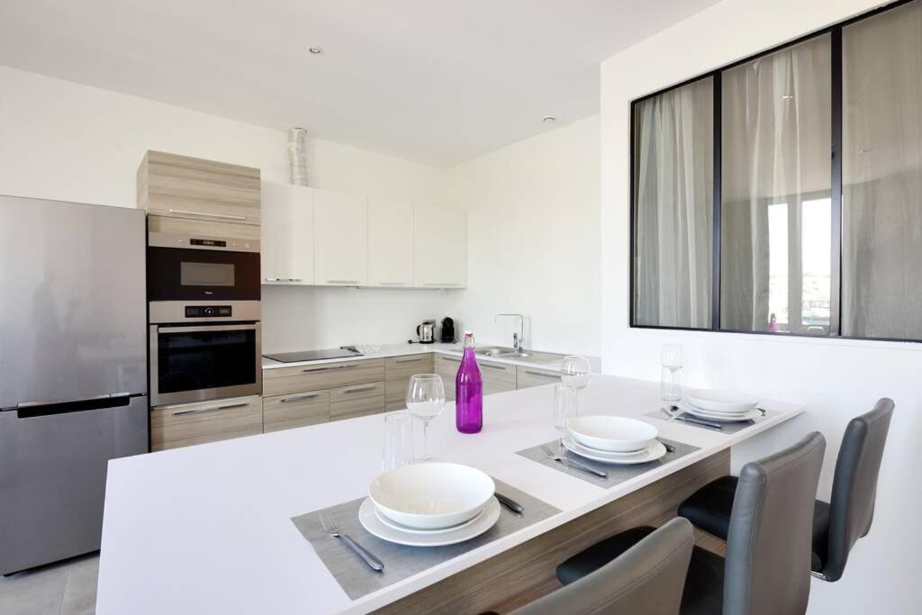 La Ciotat - Magnifique Appartement Climatise Sur Le Port Kültér fotó